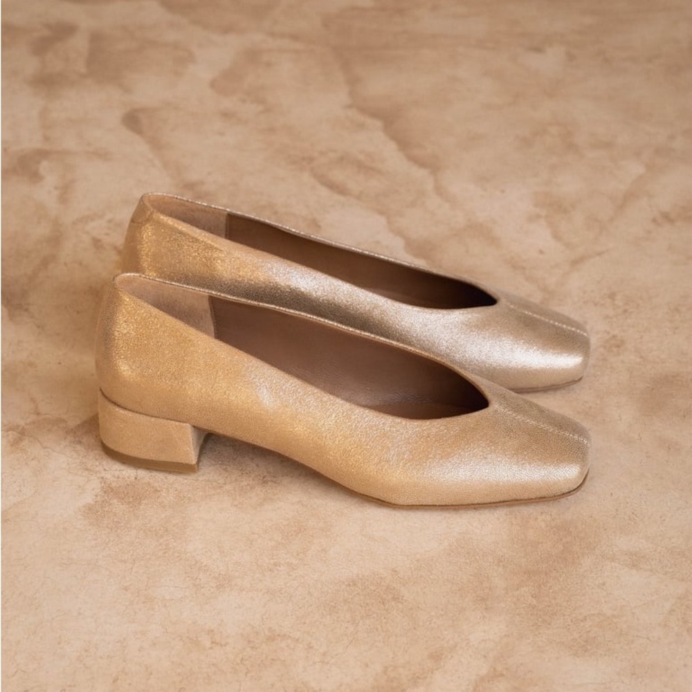 Bobbies Zelie Classic Square-Toe Low Heel Flats in Beige - Picture 7 of 10